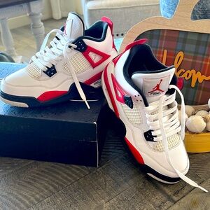 Jordan 4 retro red cement